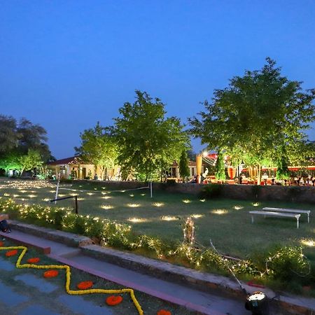 Grass Field Valley Resort Divisione di Divisione di Jaipur Esterno foto