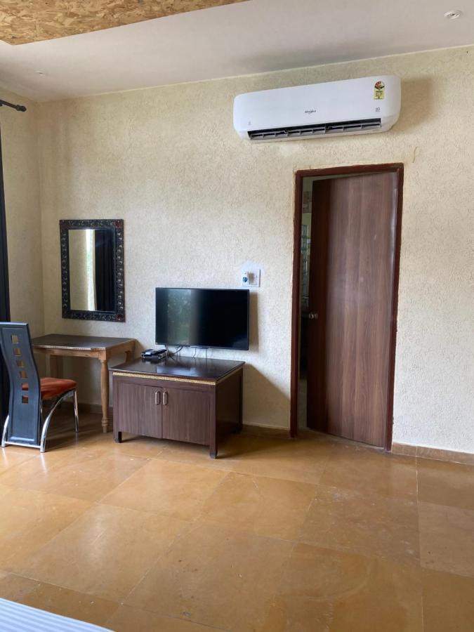 Grass Field Valley Resort Divisione di Divisione di Jaipur Esterno foto