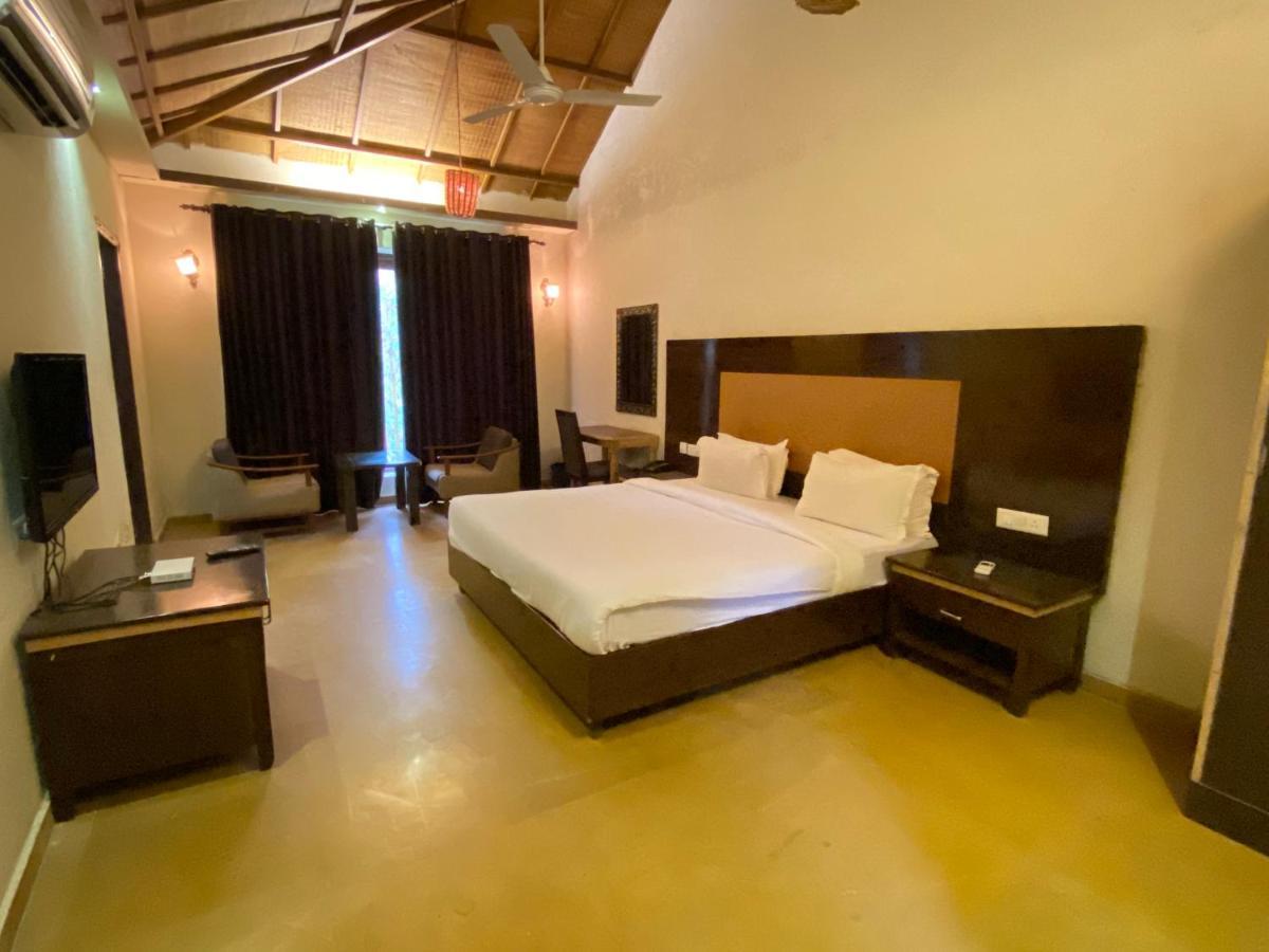 Grass Field Valley Resort Divisione di Divisione di Jaipur Esterno foto