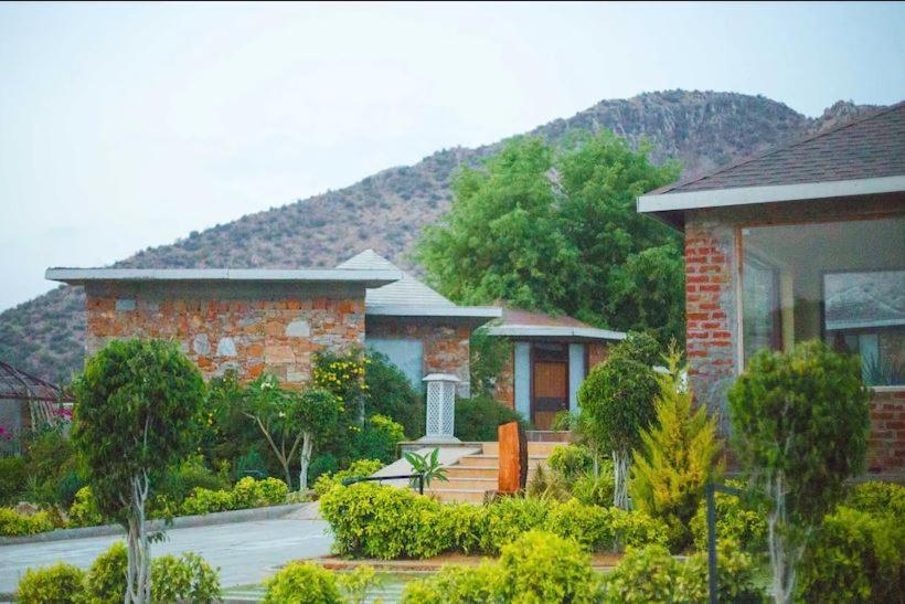 Grass Field Valley Resort Divisione di Divisione di Jaipur Esterno foto